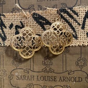 Darling Filigree Quatrefoil Earrings